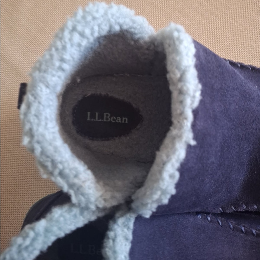 L.L. Bean Women’s Fleece Lined Slip on Insulated Shoes Booties Size 10 - Picture 9 of 10